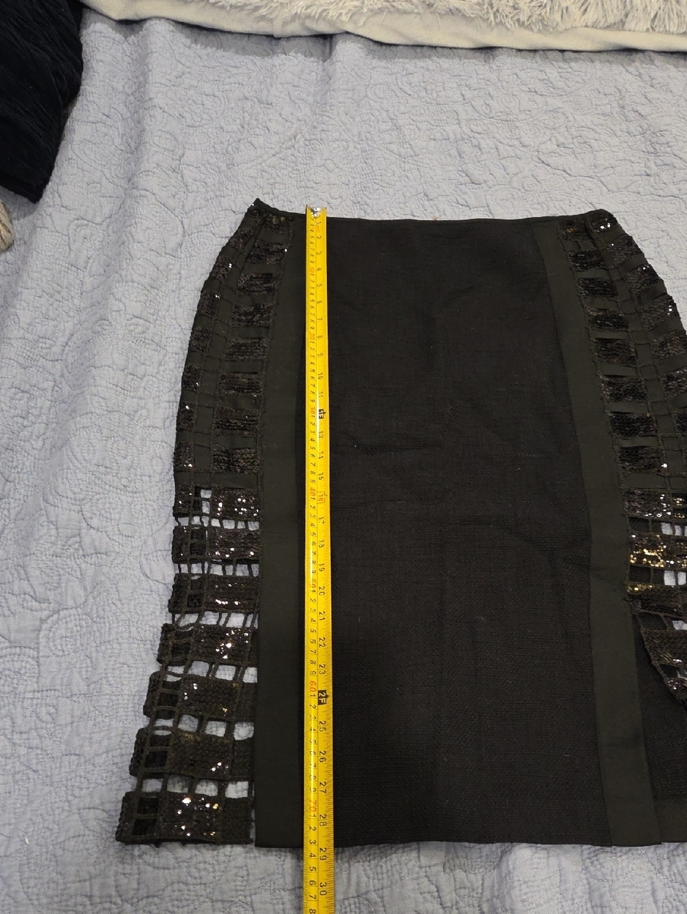 Elie Tahari Black Midi Skirt with Sequin Side Cutouts Size 12! - Picture 11 of 12